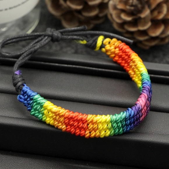 🌈 RAINBOW 🌈 FRIENDSHIP TIE BRACELET ADJUSTABLE - Picture 3 of 4